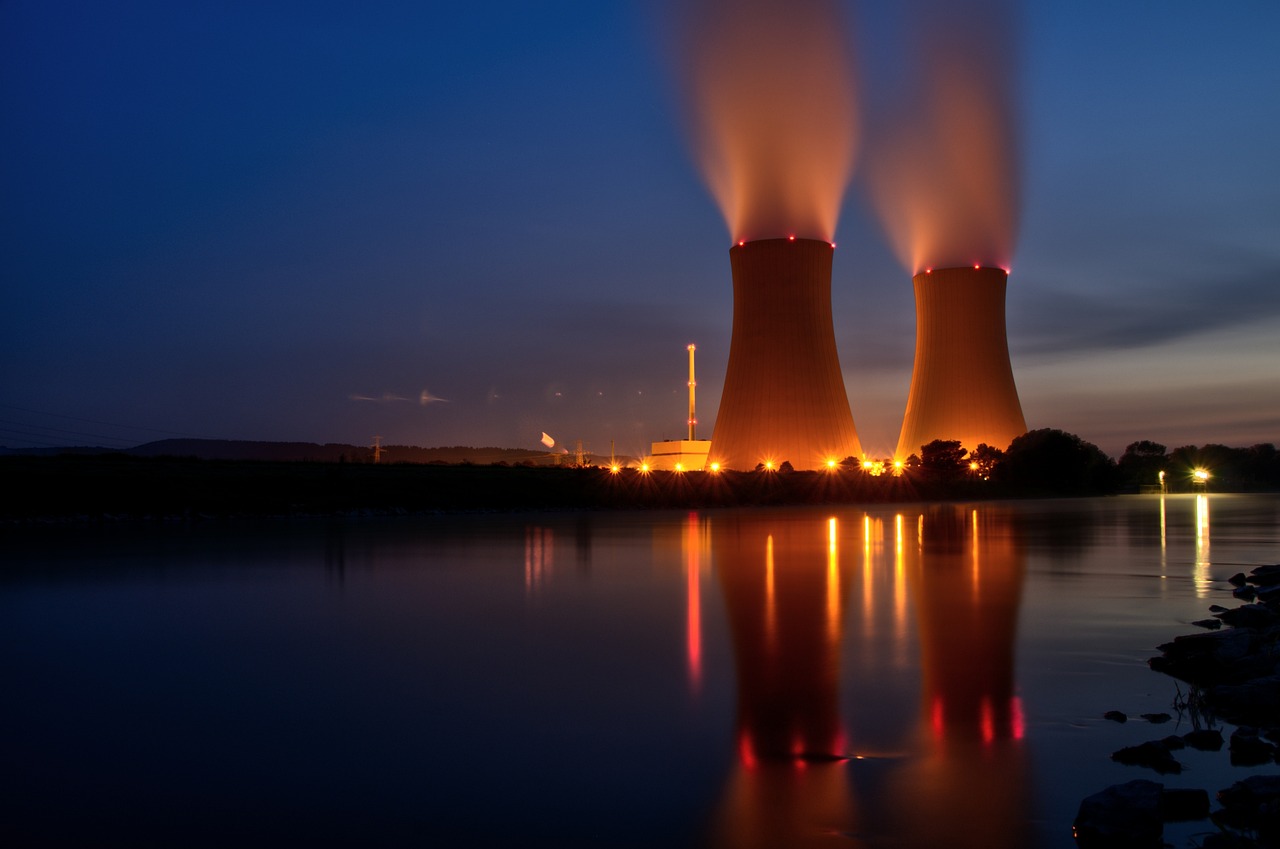 Nucleare: Italia in trattativa con EDF e Westinghouse per le centrali